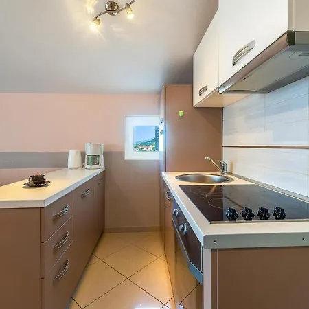 Apartman 1 Bedroom Lovely In