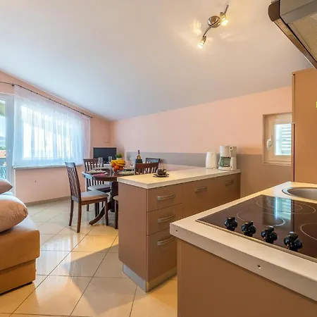 1 Bedroom Lovely In Seline
