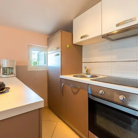 1 Bedroom Lovely In Apartman *