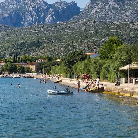 Amazing In With Wifi Daire Seline